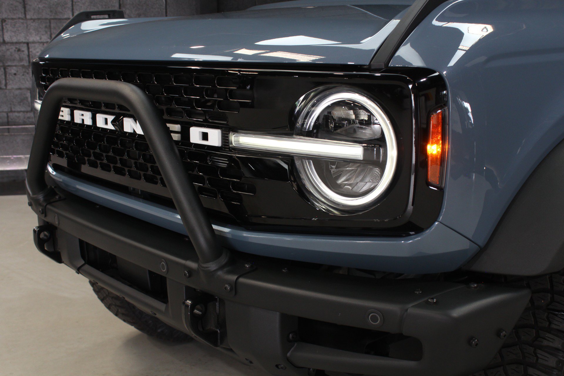 Used 2023 Ford Bronco Wildtrak AWD/4WD image 9