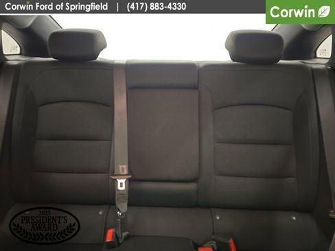Used 2023 Chevrolet Malibu LT FWD image 20