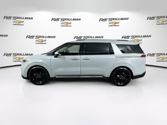 Used 2022 Kia Carnival SX FWD image 4