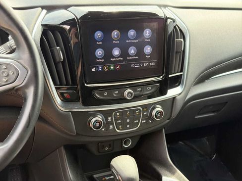 Used 2023 Chevrolet Traverse LT AWD/4WD image 22