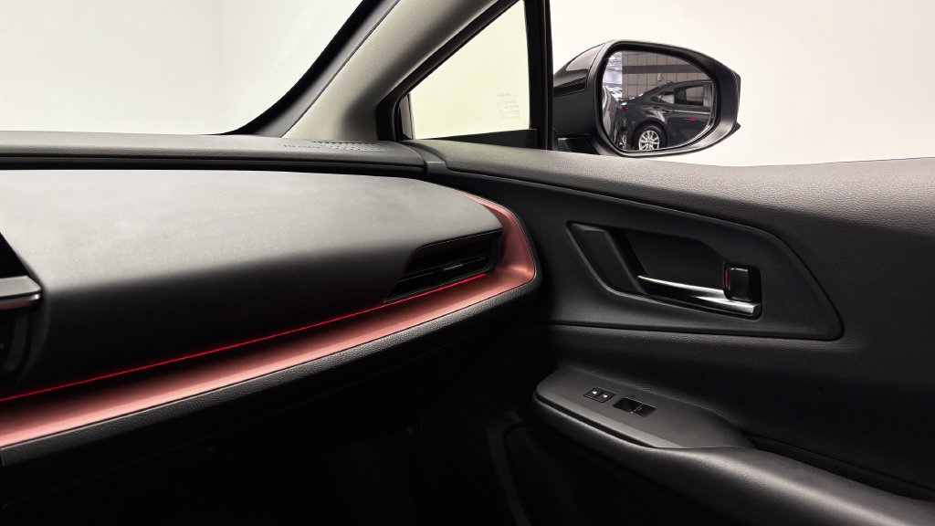 Used 2023 Toyota Prius Prime FWD image 25
