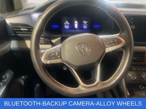 Used 2022 Volkswagen Taos SE AWD/4WD image 18