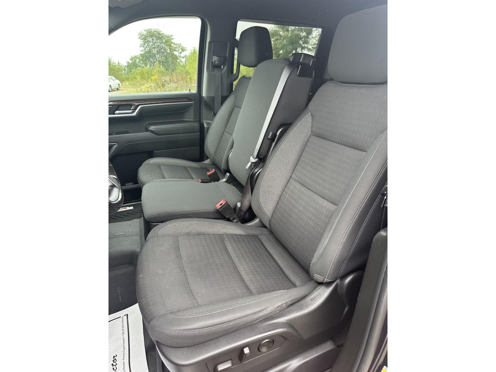 Used 2022 Chevrolet Silverado 1500 RST AWD/4WD image 20