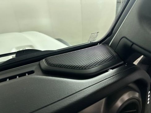 Used 2023 Jeep Wrangler Unlimited w/ Cold Weather Group image 29