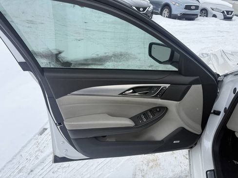 Used 2017 Cadillac CTS Luxury image 16