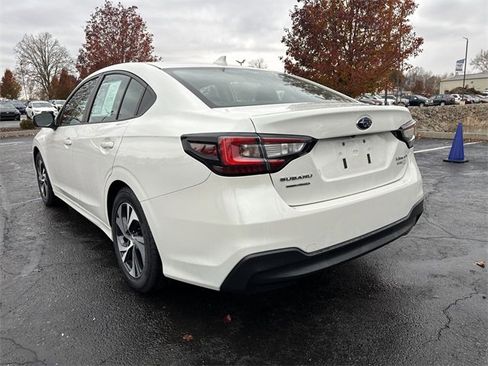 Used 2023 Subaru Legacy Premium image 9