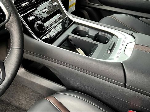 New 2025 Nissan Armada SL w/ Captain's Chari Seat Package image 11