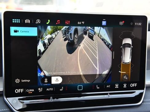 New 2026 Volkswagen Tiguan SE R-Line AWD/4WD image 14