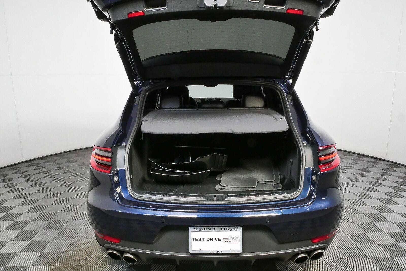 Used 2018 Porsche Macan S AWD/4WD image 30