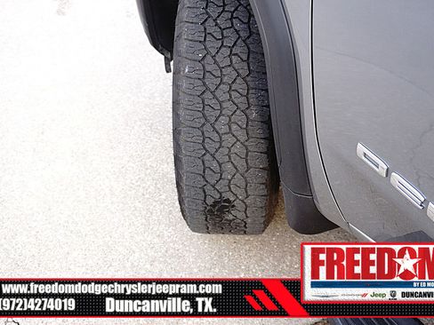 Used 2025 GMC Sierra 2500 Denali w/ Denali Reserve Package image 45