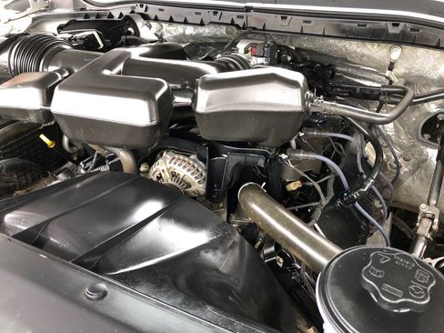 Used 2019 Ford F250 XL w/ Power Equipment Group image 40