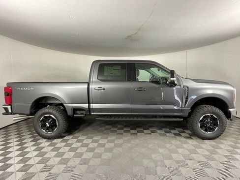 New 2026 Ford F250 Lariat w/ Tremor Off-Road Package AWD/4WD image 2