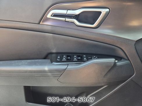 Used 2025 Kia Sportage EX w/ Premium Package FWD image 25