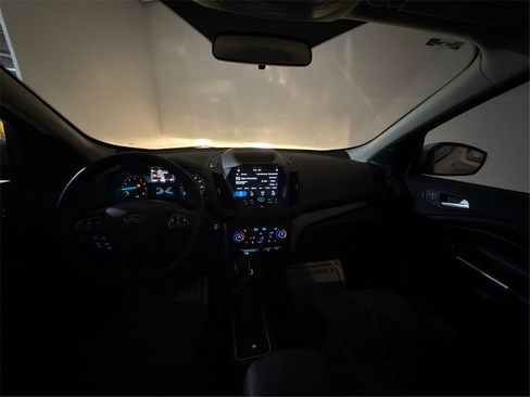 Used 2019 Ford Escape SE image 37