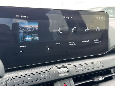 Used 2025 Kia K4 FWD image 17