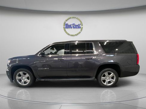 Used 2018 Chevrolet Suburban LT w/ Max Trailering Package AWD/4WD image 2