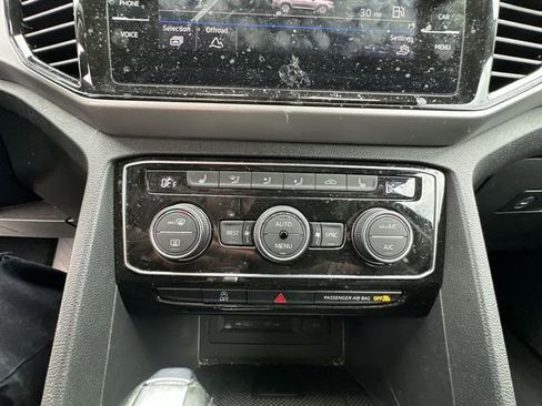 Used 2023 Volkswagen Atlas SEL R-Line image 19