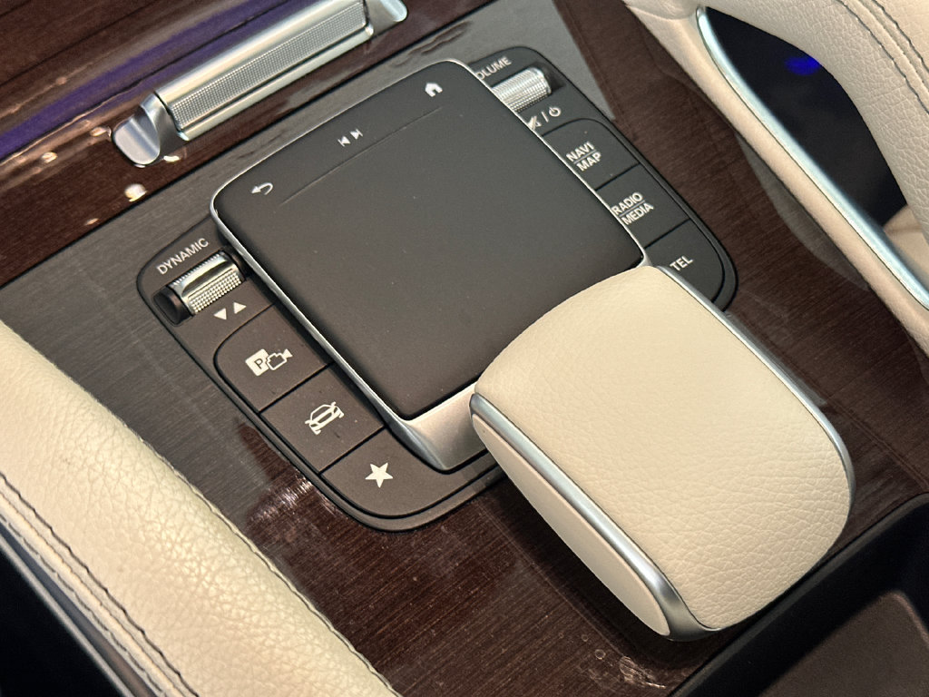 Certified 2022 Mercedes-Benz GLE 350 w/ AMG Line Exterior image 33