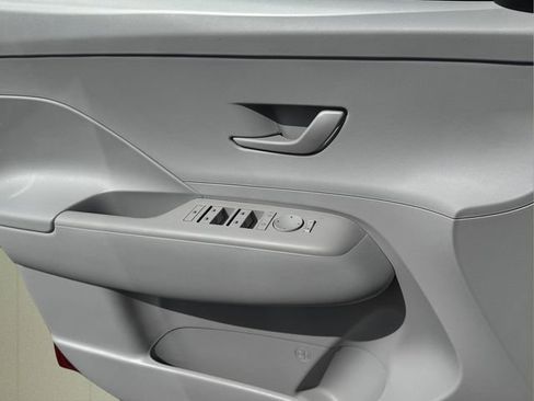 New 2026 Hyundai Kona SE AWD/4WD image 23