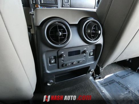 Used 2005 HUMMER H2 w/ Preferred Equipment Group AWD/4WD image 42