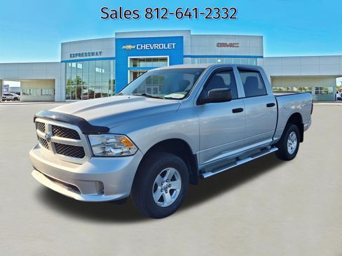 Used 2014 RAM 1500 Express AWD/4WD image 3