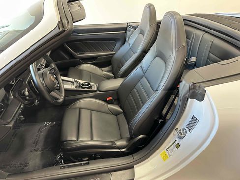 Used 2023 Porsche 911 Carrera GTS w/ Premium Package image 39