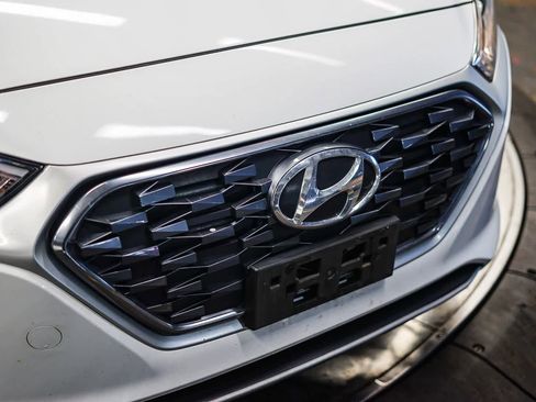 Used 2020 Hyundai Ioniq Blue image 8