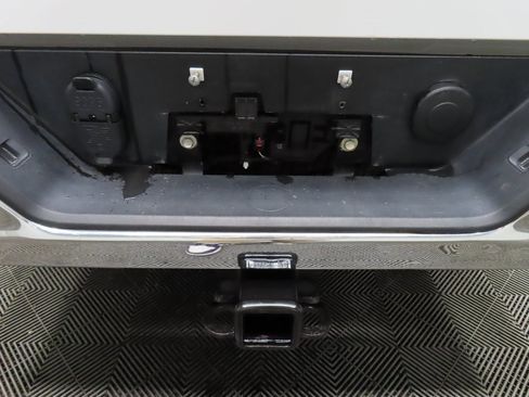 Used 2022 GMC Sierra 2500 SLE w/ SLE Value Package; image 39