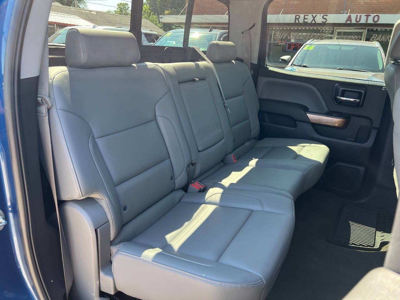 Used 2015 Chevrolet Silverado 1500 LTZ AWD/4WD image 21