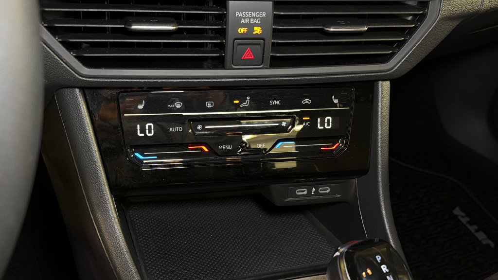 Certified 2026 Volkswagen Jetta Sport FWD image 20