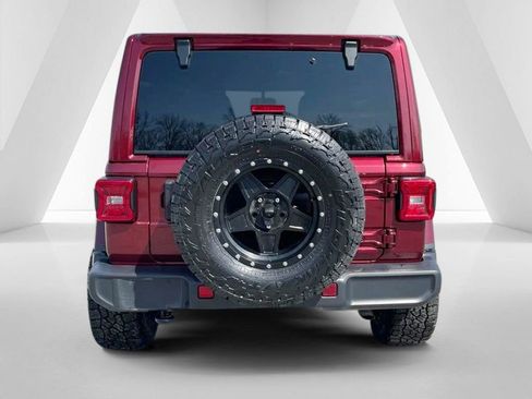 Used 2021 Jeep Wrangler Unlimited Sahara w/ LED Lighting Group AWD/4WD image 6
