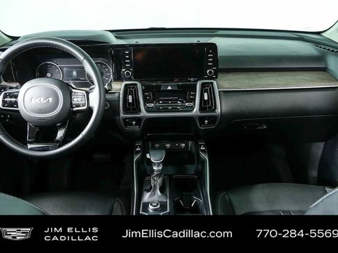 Used 2023 Kia Sorento EX w/ Panoramic Sunroof Package FWD image 20