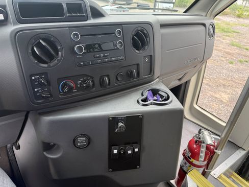 Used 2016 Ford E-450 and Econoline 450 Super Duty w/ Shuttle Bus Prep Package RWD image 12