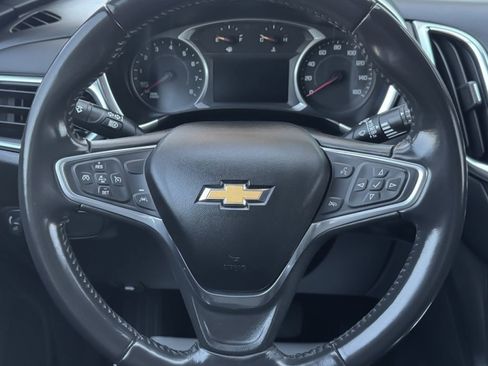 Used 2022 Chevrolet Equinox LT AWD/4WD image 18