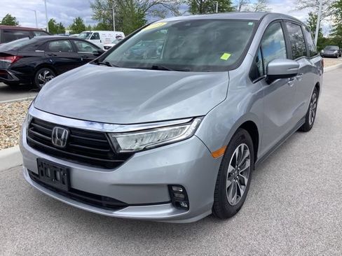 Used 2024 Honda Odyssey EX-L image 1