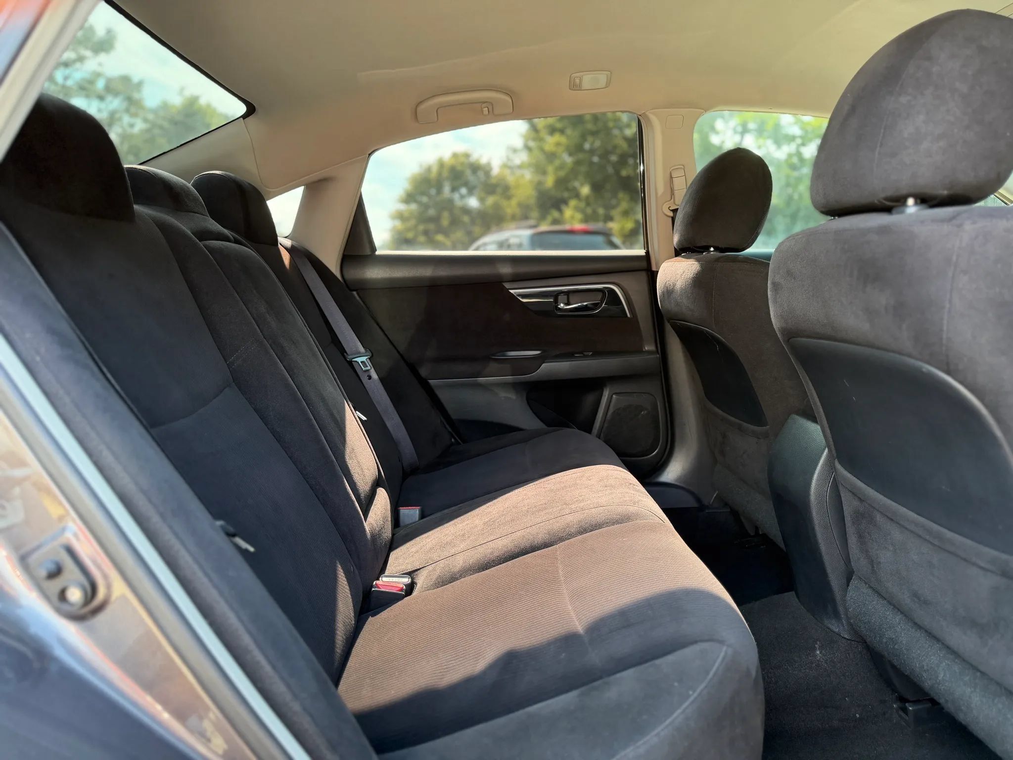 Used 2013 Nissan Altima 2.5 S FWD image 32