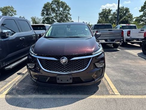 Used 2023 Buick Enclave Avenir w/ Avenir Technology Package AWD/4WD image 4