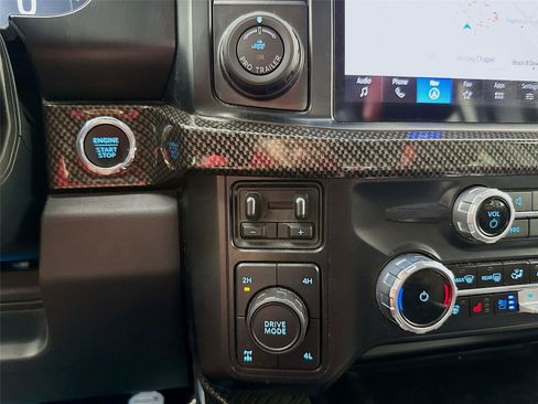 Used 2023 Ford F250 Lariat w/ Lariat Ultimate Package AWD/4WD image 15