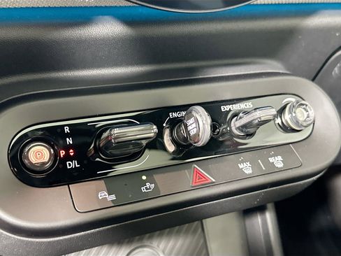 New 2025 MINI Cooper S image 15