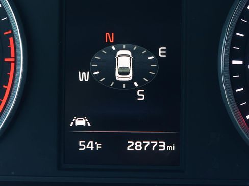 Used 2023 Kia K5 GT-Line image 29