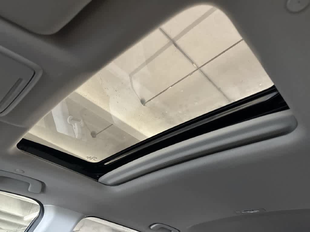 Used 2024 Honda CR-V EX image 16