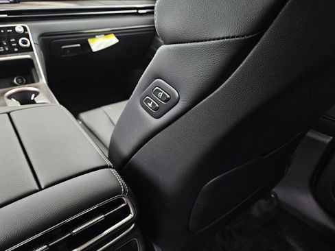 New 2026 Genesis GV80 2.5T Prestige image 19