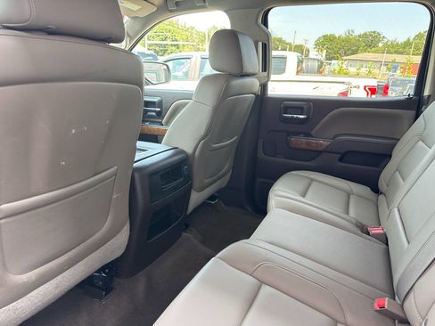 Used 2015 GMC Sierra 1500 SLT w/ SLT Crew Cab Value Package image 19