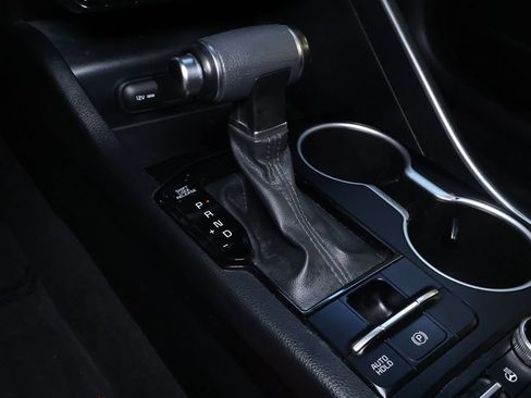 Used 2023 Kia K5 GT-Line image 31