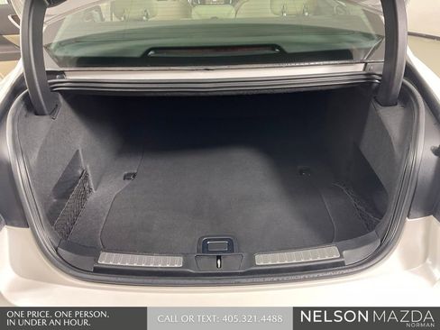 Used 2017 Lincoln Continental Select w/ Technology Package FWD image 14