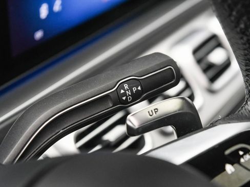 Used 2025 Mercedes-Benz GLE 53 AMG 4MATIC image 39