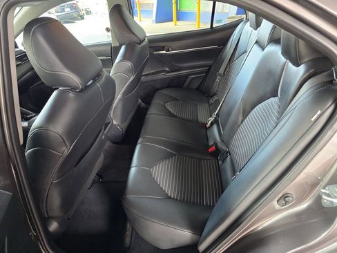 Used 2024 Toyota Camry SE w/ Cold Weather Package FWD image 16