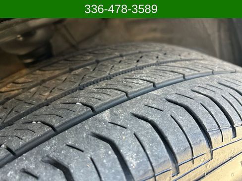 Used 2023 Subaru Forester Limited image 26