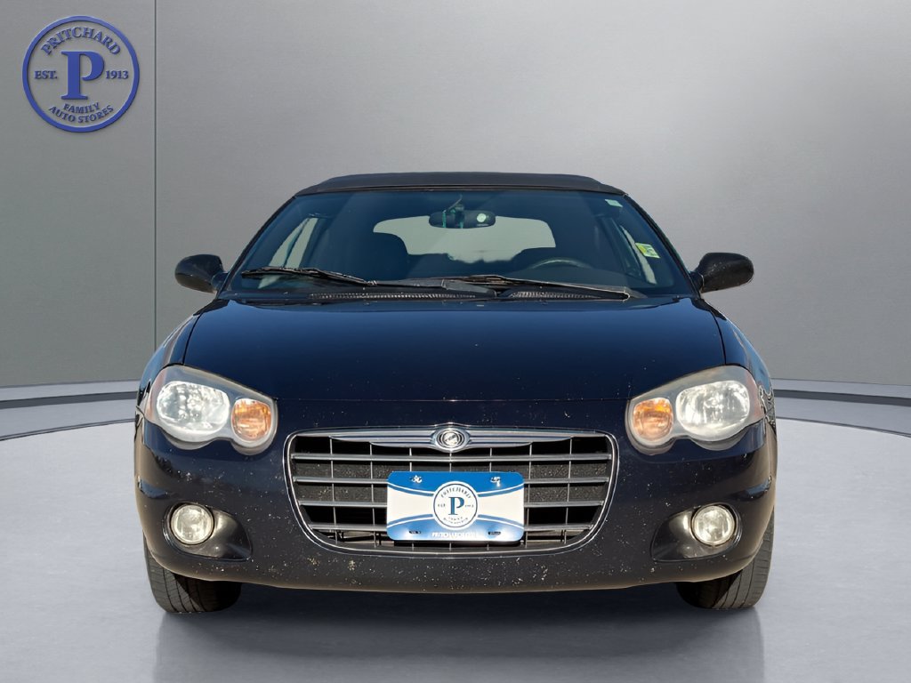 Used 2004 Chrysler Sebring LXi FWD image 2