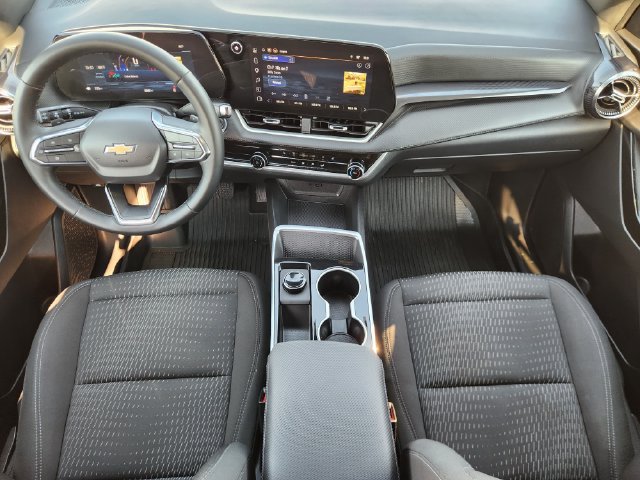 Used 2026 Chevrolet Equinox LT w/ Safety and Technology Package FWD image 26